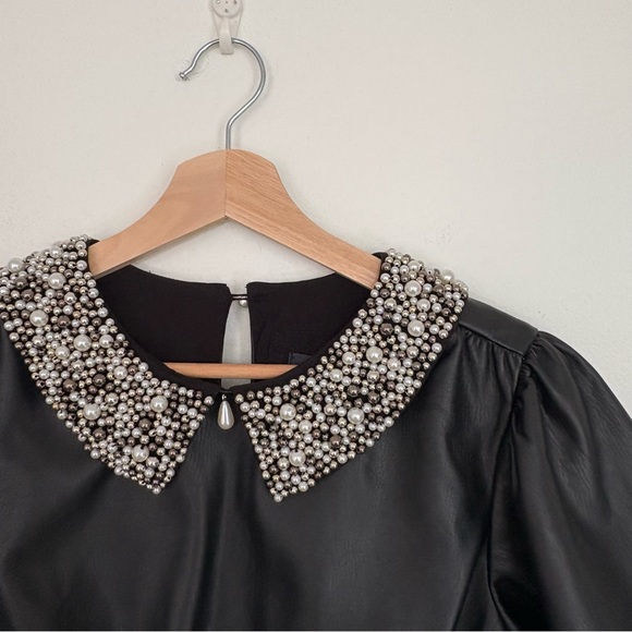 Anthropologie || Faux Leather Puff-Sleeve Blouse Pearls Black Small NWT - Picture 3 of 9